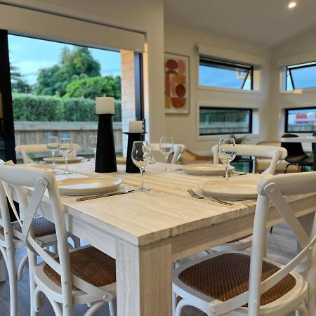 Luxury Villa, Central, Golf And Cafes - By Kosh Bnb Χάμιλτον Εξωτερικό φωτογραφία